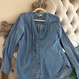 Kut from the Kloth Blue Button Down Shirt